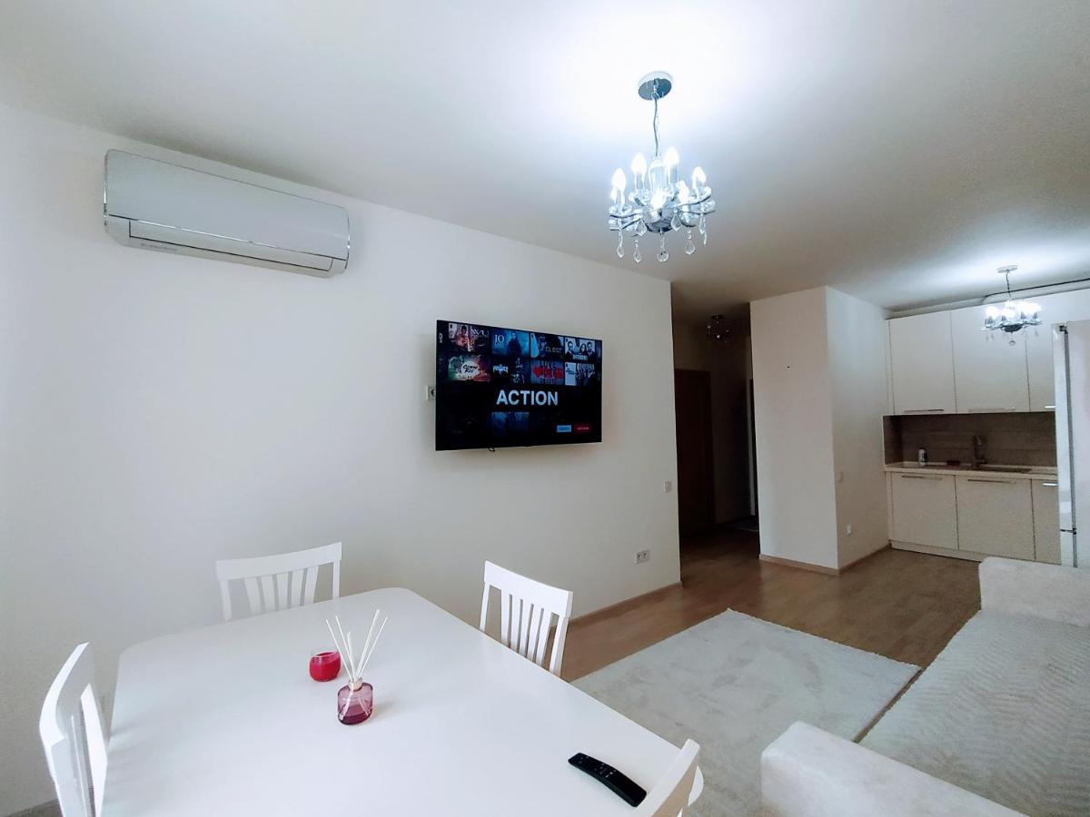Vanilla Vip Apartment 利沃夫 外观 照片