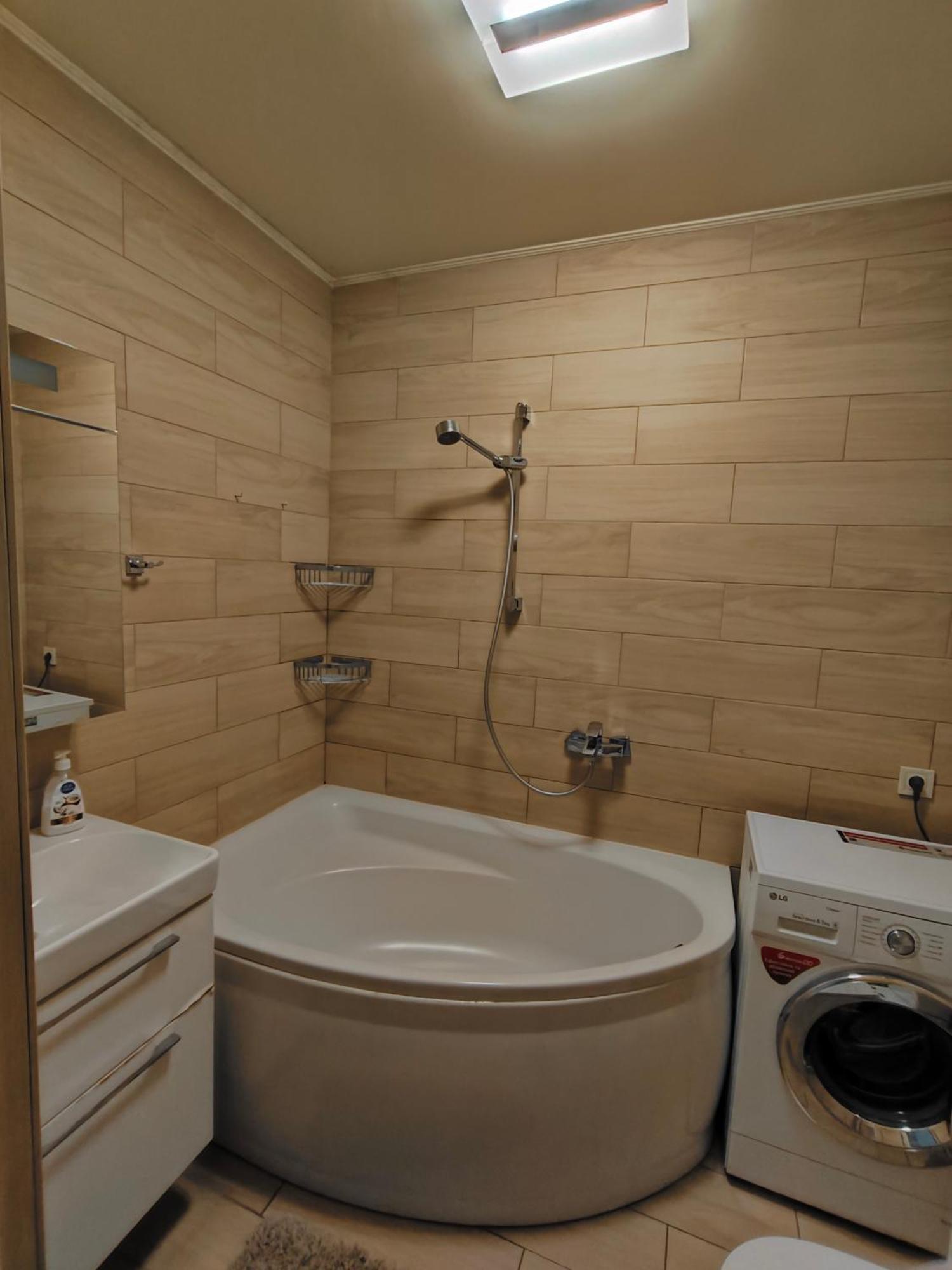 Vanilla Vip Apartment 利沃夫 外观 照片