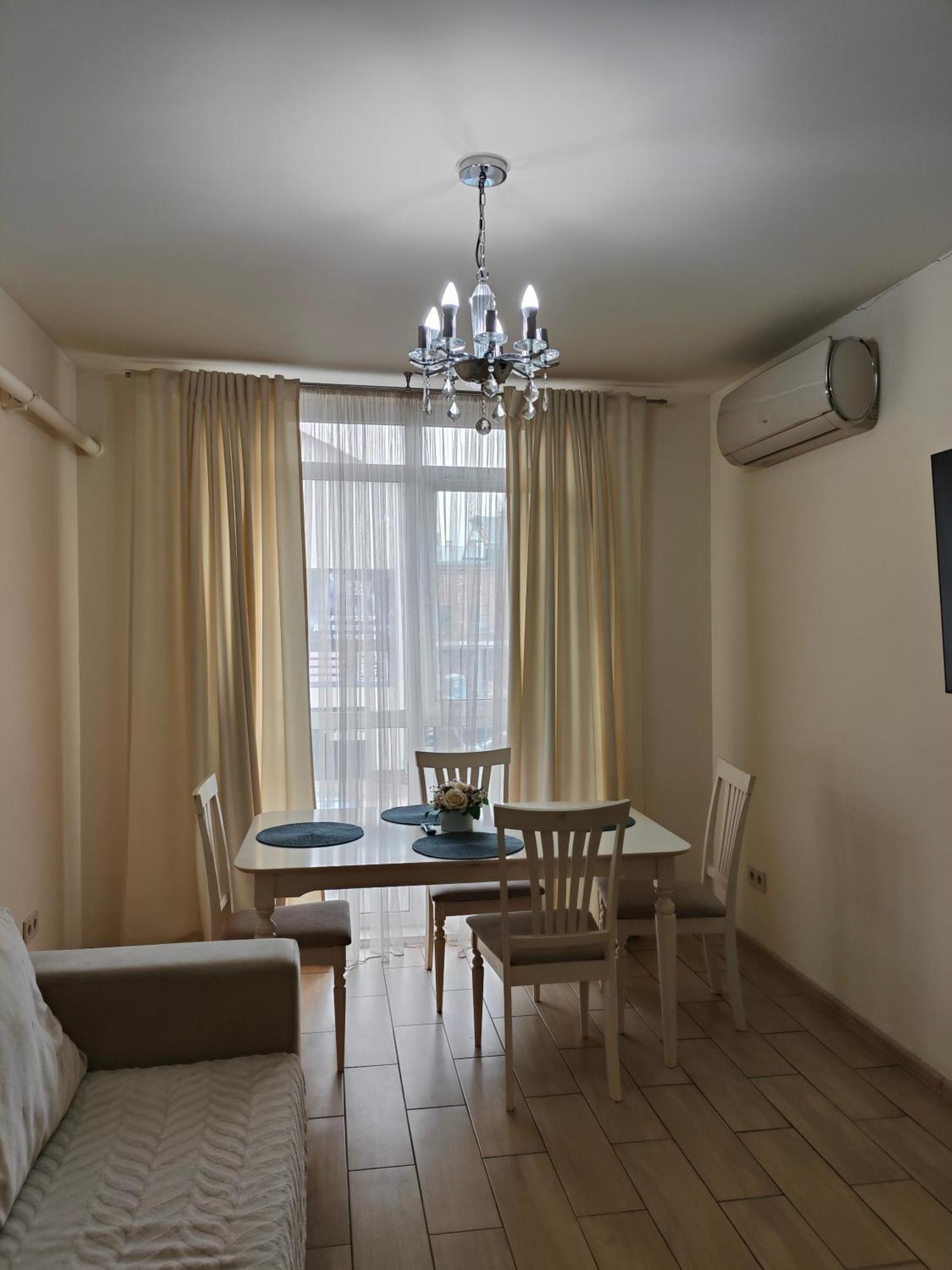 Vanilla Vip Apartment 利沃夫 外观 照片